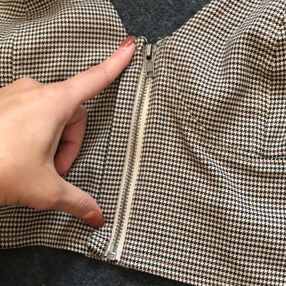 Gingham zip up crop top - Picture 9 of 10